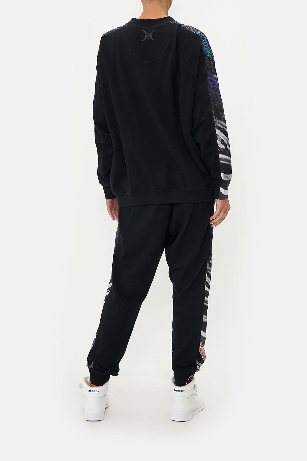OVERSIZED SWEAT WITH CONTRAST STRIPE SHES GOT GRACE - Image 2