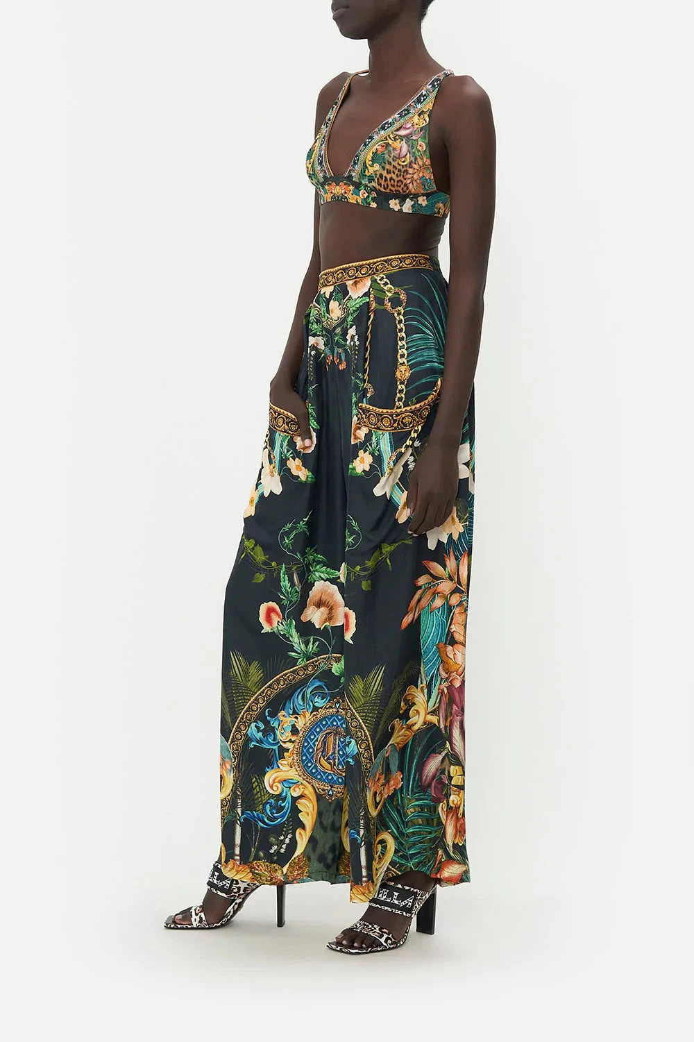 WIDE LEG TROUSER WITH FRONT POCKETS FEARLESS FELIS 6 WIDE LEG TROUSER WITH FRONT POCKETS FEARLESS FELIS - Image 4