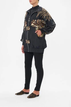 PANELLED YOKE PARKA CHAOS IN THE COSMOS -Vivid Couture CAMILLA 00020767 CHAOSINTHECOSMOS PANELLEDYOKEPARKA 2