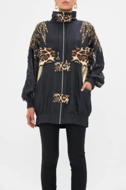 PANELLED YOKE PARKA CHAOS IN THE COSMOS -Vivid Couture CAMILLA 00020767 CHAOSINTHECOSMOS PANELLEDYOKEPARKA 4