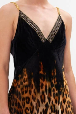 VELVET V NECK BIAS SLIP JUNGLE DREAMING -Vivid Couture CAMILLA 00022376 VELVET V NECK BIAS SLIP JUNGLE DREAMING 5