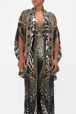 OPEN FRONT CARDI CAPE UNTAMED ROYALTY -Vivid Couture CAMILLA 00022526 OPEN FRONT CARDI CAPE UNTAMED ROYALTY 4