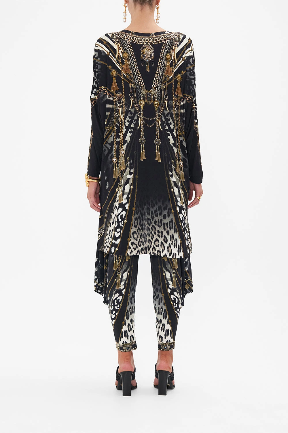 SIDE SPLIT TEE - ALL OVER PRINT UNTAMED ROYALTY - Image 2