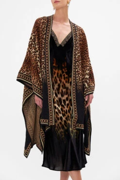 THROW OVER JUNGLE DREAMING -Vivid Couture CAMILLA 00022666 THROW OVER JUNGLE DREAMING 4