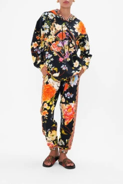 HOODY WITH POCKETS SECRET HISTORY