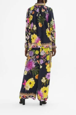 CURVED HEM SHIRT PEACE BE WITH YOU -Vivid Couture CAMILLA 00023374 CURVED HEM SHIRT PEACE BE WITH YOU 3