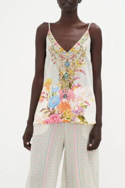 V NECK CAMI SUNLIGHT SYMPHONY -Vivid Couture CAMILLA 00023434 V NECK CAMI SUNLIGHT SYMPHONY 4