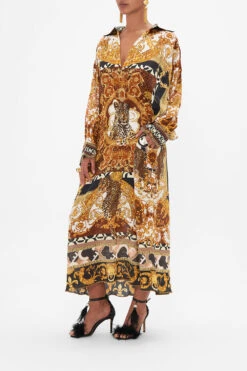 WING COLLAR KAFTAN FEELING FRESCO -Vivid Couture CAMILLA 00023585 FEELINGFRESCO WINGCOLLARKAFTAN1