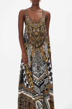 V NECK RACERBACK DRESS LOOK UP TESORO -Vivid Couture CAMILLA 00023640 V NECK RACERBACK DRESS LOOK UP TESORO 4