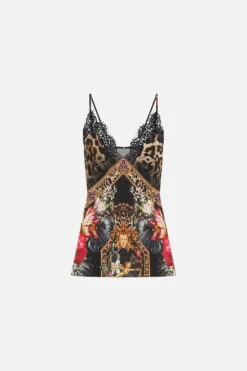 LACE EDGE CAMI A NIGHT AT THE OPERA -Vivid Couture CAMILLA 00023848 LACEEDGECAMI ANIGHTATTHEOPERA GHOST 1