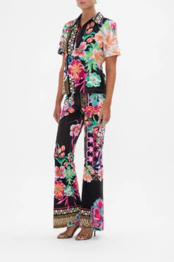 SHORT SLEEVE COLLARED TOP PRINTED PRIMA VERA -Vivid Couture CAMILLA 00023861 SHORT SLEEVE COLLARED TOP PRINTED PRIMA VERA 2