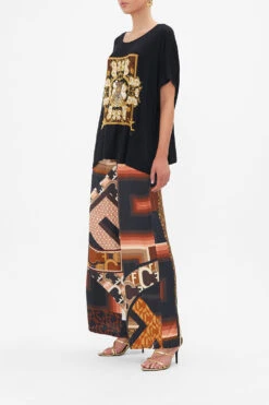 LOOSE FIT ROUND NECK TEE - BLACK FEELING FRESCO -Vivid Couture CAMILLA 00024105 FEELINGFRESCO LOOSEFITROUNDNECKTEE 2 905e7d55 b7db 4842 9ee9 4a33cb5987ea