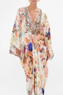 T SHAPE LONG KAFTAN FRIENDS WITH FRESCOS -Vivid Couture CAMILLA 00024289 T SHAPE LONG KAFTAN FRIENDS WITH FRESCOS 4