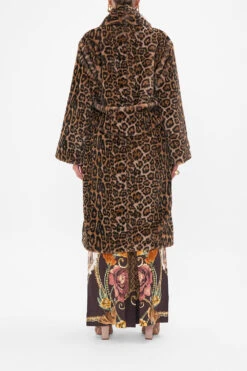 LONG TEDDY COAT WAVE YOUR WAND -Vivid Couture CAMILLA 00024840 LONGTEDDYCOATWAVEYOURWAND WAVE YOUR WAND 3