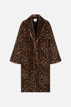 LONG TEDDY COAT WAVE YOUR WAND -Vivid Couture CAMILLA 00024840 LONG TEDDY COAT WAVE YOUR WAND GHOST 1