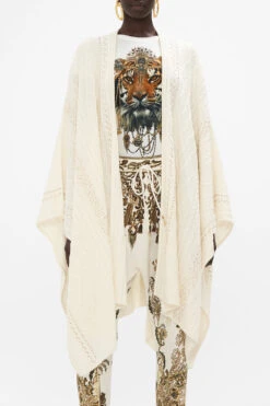 THROW OVER ROAD TO RICHESSE -Vivid Couture CAMILLA 00025990 THROW OVER ROAD TO RICHESSE 4