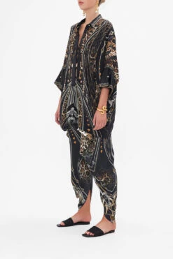 BATWING SHIRT CHAOS IN THE COSMOS -Vivid Couture CAMILLA 00026469 BATWING SHIRT CHAOS IN THE COSMOS 2