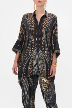 BATWING SHIRT CHAOS IN THE COSMOS -Vivid Couture CAMILLA 00026469 BATWING SHIRT CHAOS IN THE COSMOS 4