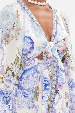 WRAP TIE DRESS WITH BLOUSON SLEEVE PAINT ME POSITANO 16 WRAP TIE DRESS WITH BLOUSON SLEEVE PAINT ME POSITANO -Vivid Couture CAMILLA 00026620 PAINTMEPOSITANO WRAPTIEDRESSW BLOUSONSLEEVE 5