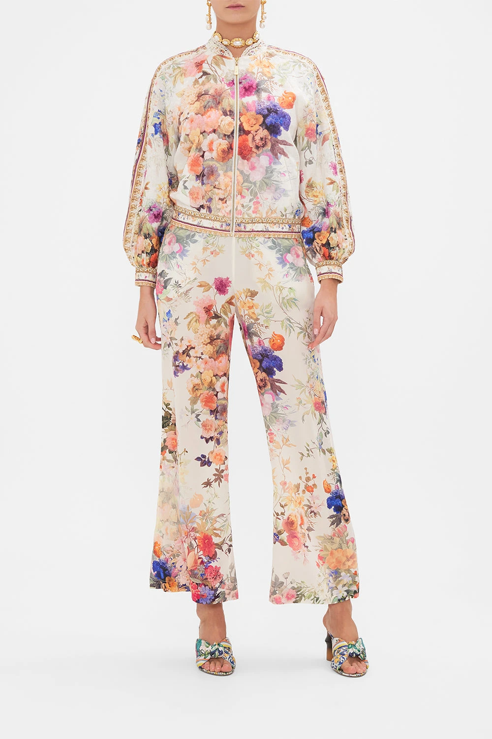 PANELLED SLEEVE BLOUSON BOMBER FRIENDS WITH FRESCOS 3 PANELLED SLEEVE BLOUSON BOMBER FRIENDS WITH FRESCOS