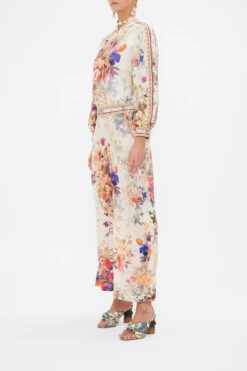 PANELLED SLEEVE BLOUSON BOMBER FRIENDS WITH FRESCOS 12 PANELLED SLEEVE BLOUSON BOMBER FRIENDS WITH FRESCOS -Vivid Couture CAMILLA 00026734 PANELLED SLEEVE BLOUSON BOMBER FRIENDS WITH FRESCOS 2