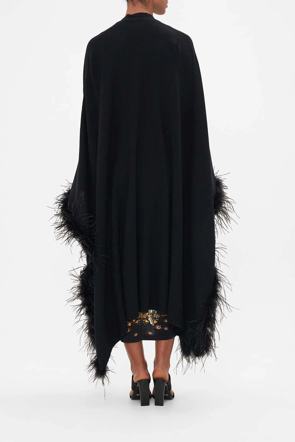 THROW OVER WITH FEATHERS A NIGHT AT THE OPERA 4 THROW OVER WITH FEATHERS A NIGHT AT THE OPERA - Image 2