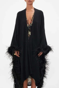 THROW OVER WITH FEATHERS A NIGHT AT THE OPERA 13 THROW OVER WITH FEATHERS A NIGHT AT THE OPERA -Vivid Couture CAMILLA 00028083 ANIGHTATTHEOPERA THROWOVERWITHFEATHERSFLOW 4