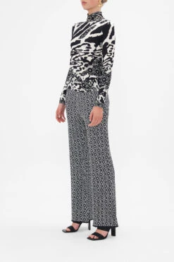 JERSEY TURTLENECK FELINE FANTASY -Vivid Couture CAMILLA 00028195 JERSEY TURTLENECK FELINE FANTASY 2