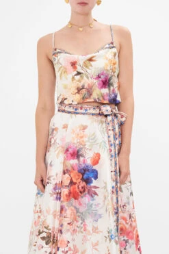 BIAS CROP CAMI FRIENDS WITH FRESCOS 12 BIAS CROP CAMI FRIENDS WITH FRESCOS -Vivid Couture CAMILLA 00028253 FRIENDSWITHFRESCOS BIASCROPCAMI 4