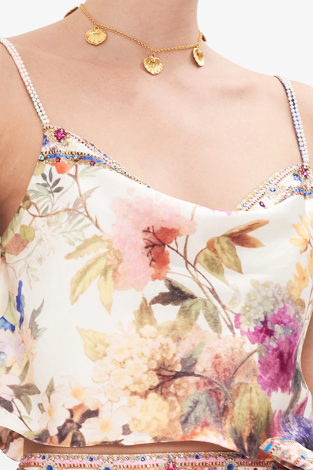 BIAS CROP CAMI FRIENDS WITH FRESCOS 7 BIAS CROP CAMI FRIENDS WITH FRESCOS - Image 6