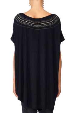 LOOSE FIT TEE MIDNIGHT MOONCHILD 12 LOOSE FIT TEE MIDNIGHT MOONCHILD -Vivid Couture camilla midnight moonchild loose fit tee 3 20d9d59d e2ac 4ad9 8233 349aecbe26c5