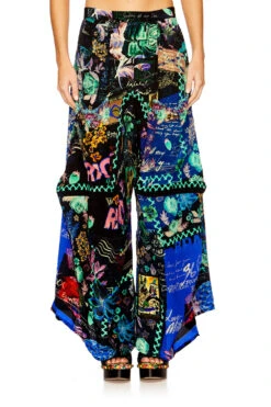 WIDE LEG TROUSER WITH POCKETS YOU'VE GOT MAIL -Vivid Couture camilla 189