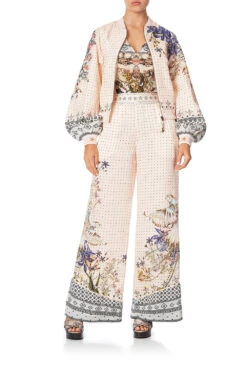 WIDE LEG PANT WITH SHAPED CUFF KINDRED SKIES -Vivid Couture camilla blouson sleeve bomber kindred skies 1 4effa019 ae00 4fcf 9374 e604421fed66