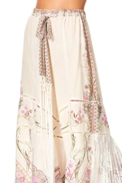 PANELLED PLEATED TROUSERS GOLDEN AGE -Vivid Couture camilla panelled pleated trousers golden age 7 825ce441 29c2 4217 ac28 37db3fcb540c