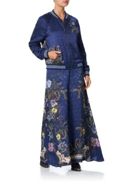 SOFT PANT WITH GODETS SOUTHERN TWILIGHT -Vivid Couture camilla raglan sleeve bomber jacket southern twilight 2 59418350 b4b3 40e3 8737 ae657e555043