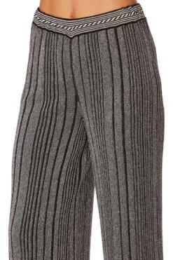 SUPER FLARES WILD MOONCHILD -Vivid Couture camilla super flares wild moonchild 5