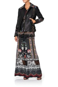 WIDE LEG DRAWSTRING WAIST PANT HAUTE PROVINCIAL -Vivid Couture camilla wide leg drawstring waist pant haute provincial 4