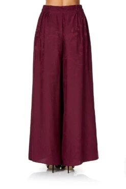 WIDE LEG PANT WITH GATHERED POCKETS BURGUNDY -Vivid Couture camilla wide leg pant with gathered pockets burgundy 4 b42e1cdd 8be4 4a7f b3fb 820a83f7b56e
