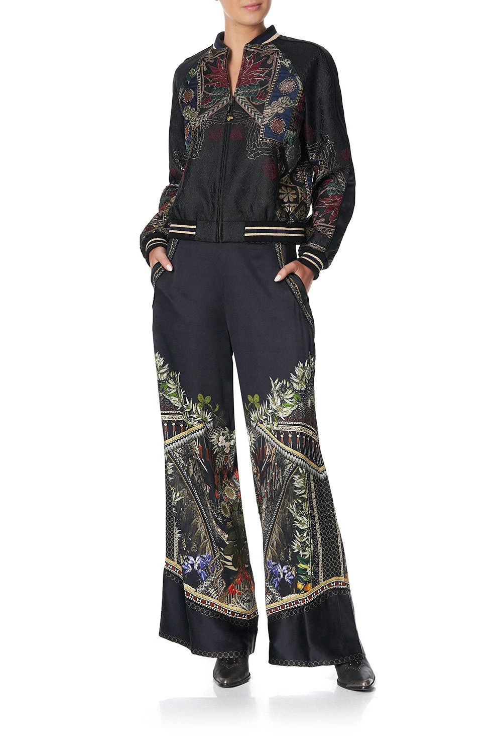 WIDE LEG PANT WITH SHAPED CUFF BOTANICAL CHRONICLES