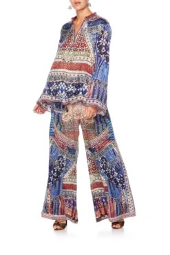 WIDE LEG TROUSER OVERNIGHT BAG -Vivid Couture shot 13 21164 1 c1e234f2 0128 4bc7 b41f 143732ab47d6